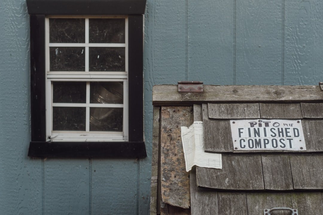 A sign that is on the side of a building